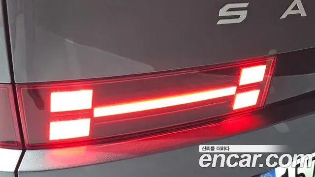 Hyundai Santa Fe 2024 — Photo 27/35