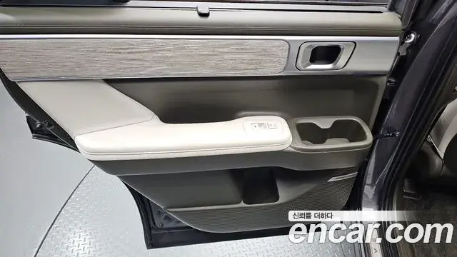 Hyundai Santa Fe 2024 — Photo 23/35