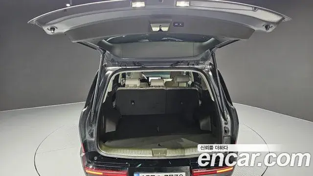 Hyundai Santa Fe 2024 — Photo 16/35