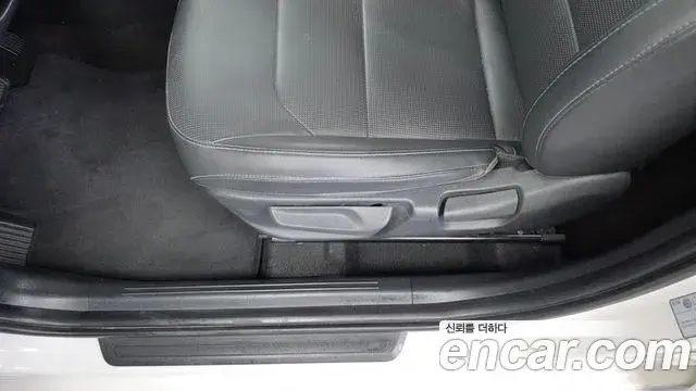 Kia Niro 2022 — Photo 25/30