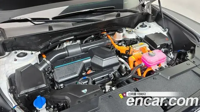 Hyundai Santa Fe 2024 — Photo 10/20