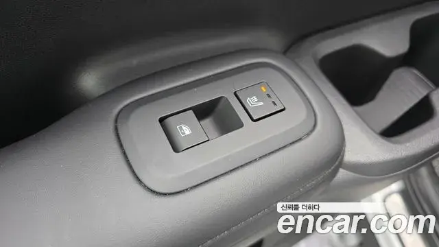 Hyundai Santa Fe 2024 — Photo 6/20