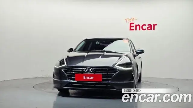 Hyundai Sonata 2019 — Фото 3/20