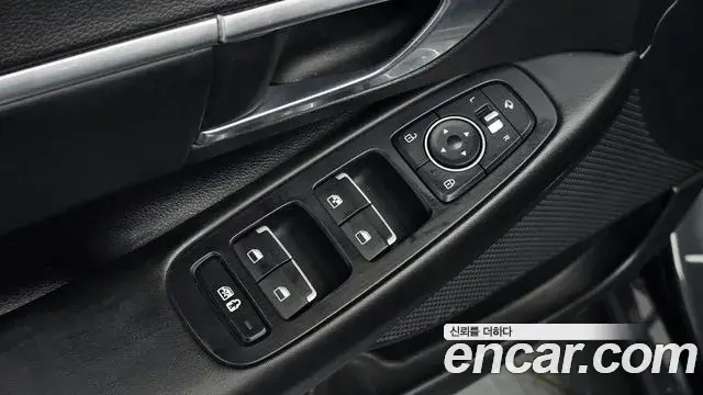 Hyundai Sonata 2019 — Фото 20/20