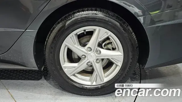 Hyundai Sonata Hybrid 2019 — ფოტო 17/31