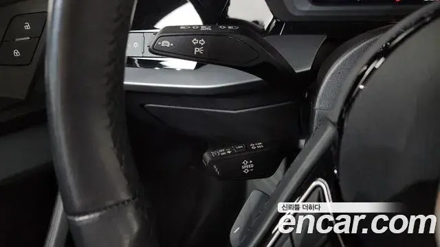 Audi A3 2023 — ფოტო 1/20