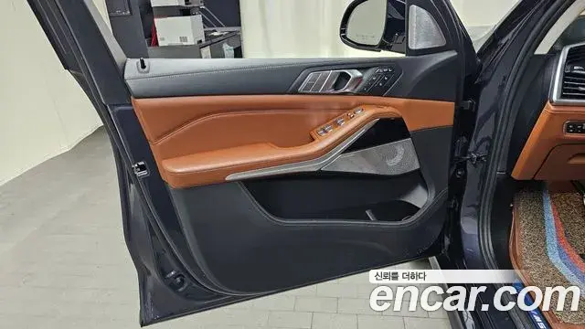 BMW X7 2020 — ფოტო 3/32