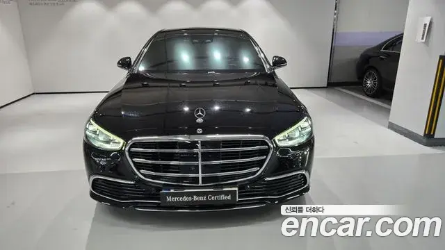 Mercedes-Benz S-Class 2022 — Фото 5/20