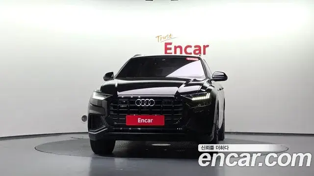 Audi Q8 2021 — Photo 33/35