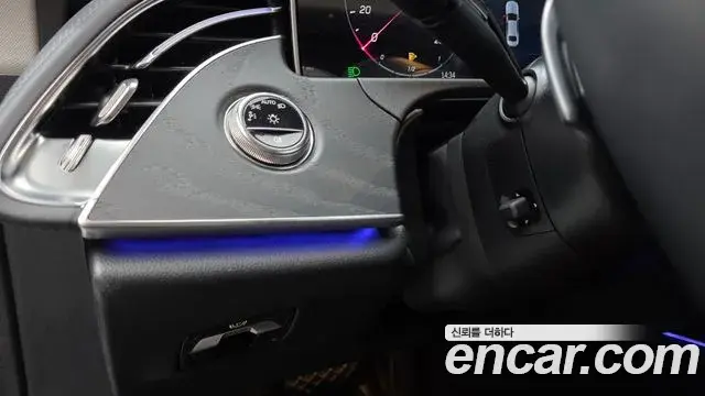 Mercedes-Benz E-Class 2025 — Photo 24/30