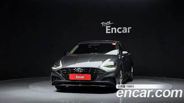 Hyundai Sonata Hybrid 2021 — ფოტო 4/20