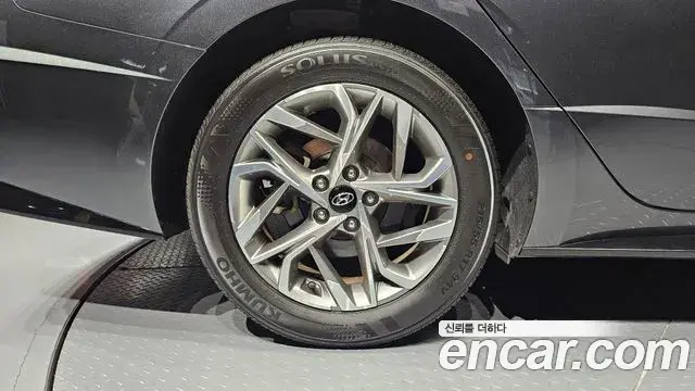Hyundai Sonata Hybrid 2021 — ფოტო 2/20