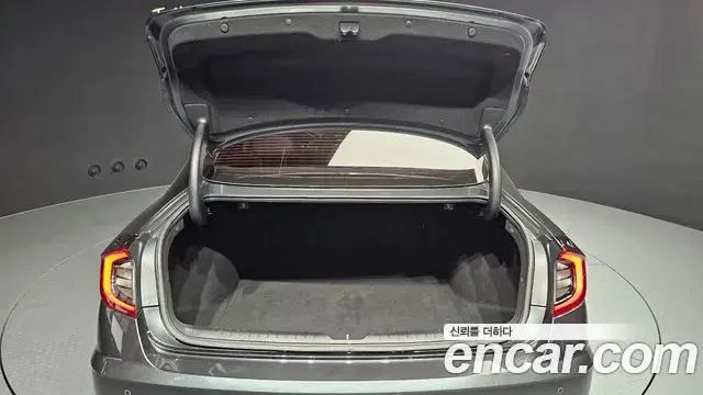 Hyundai Sonata Hybrid 2021 — ფოტო 6/20