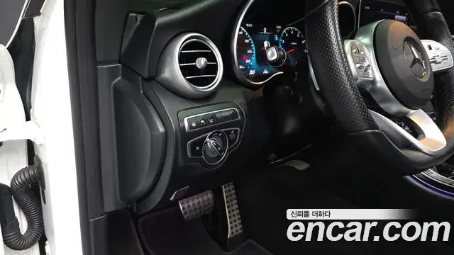 Mercedes-Benz C-Class 2021 — Фото 12/20
