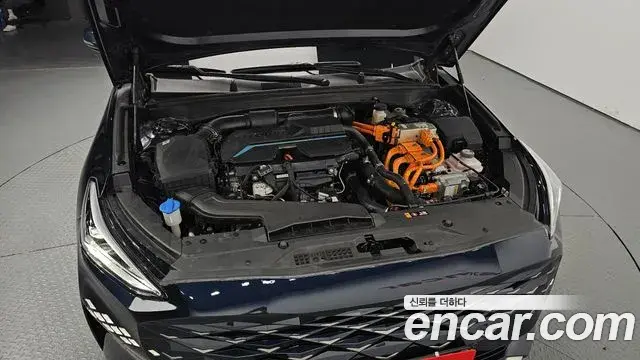 Kia K8 2022 — ფოტო 5/20
