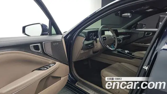 Kia K8 2022 — ფოტო 7/20