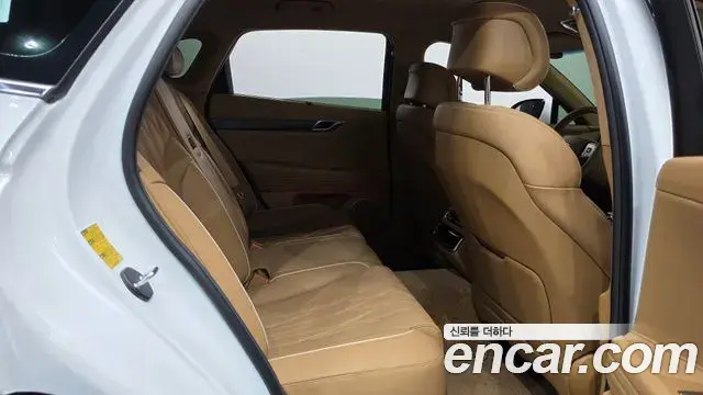 Genesis G80 2025 — ფოტო 8/35