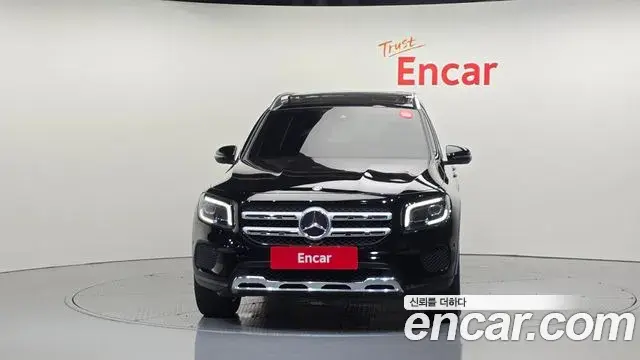 Mercedes-Benz GLB-Class 2020 — Фото 3/20