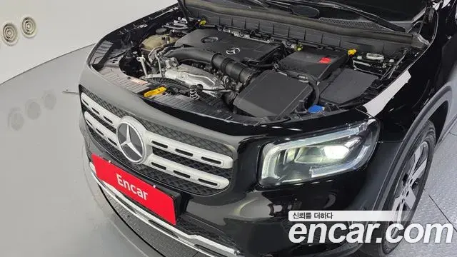 Mercedes-Benz GLB-Class 2020 — Фото 6/20
