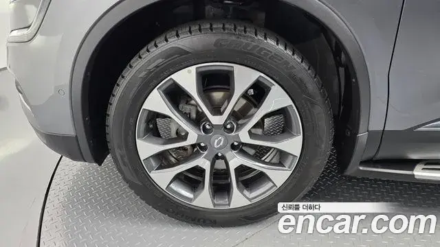 Renault Samsung QM6 2018 — ფოტო 18/30