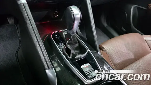 Renault Samsung QM6 2018 — ფოტო 13/30