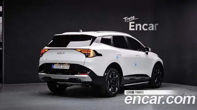 Kia Sportage 2024 — ფოტო 34/36