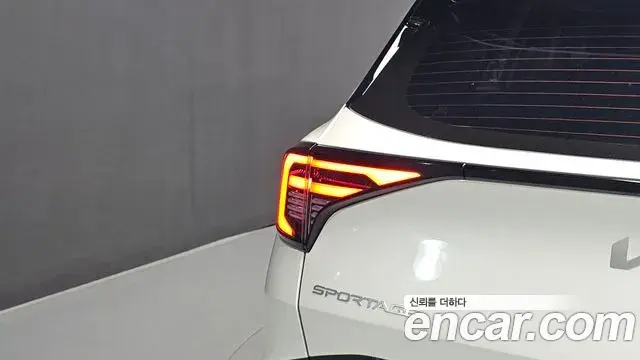 Kia Sportage 2024 — ფოტო 9/36