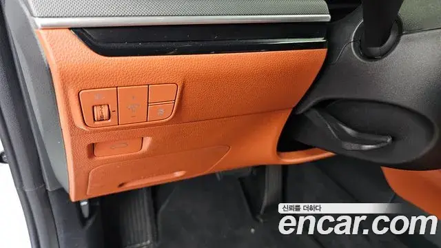 Kia K5 2023 — Şəkil 26/30