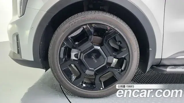 Kia Sorento 2025 — Şəkil 16/35