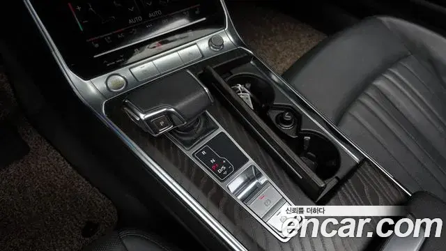 Audi A6 2019 — Фото 9/20