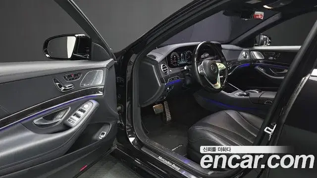 Mercedes-Benz S-Class 2018 — ფოტო 34/36
