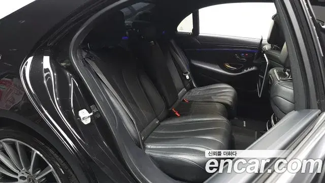 Mercedes-Benz S-Class 2018 — ფოტო 33/36