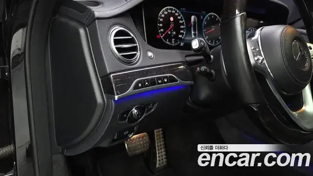 Mercedes-Benz S-Class 2018 — ფოტო 23/36