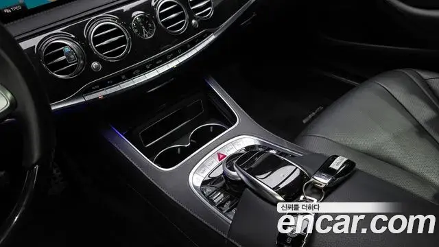 Mercedes-Benz S-Class 2018 — ფოტო 21/36