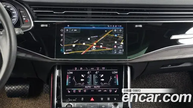 Audi Q7 2021 — Şəkil 5/32