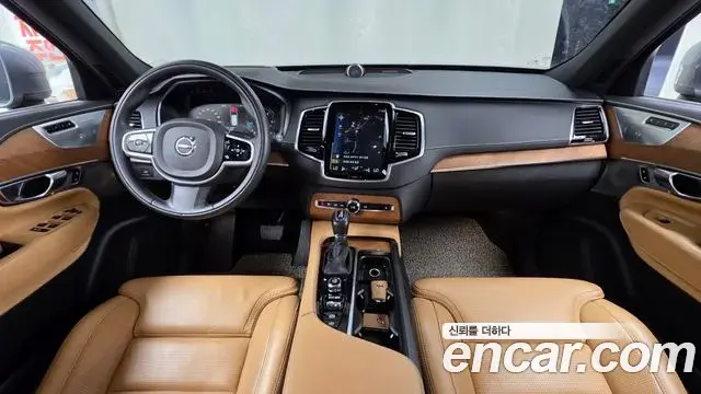 Volvo XC90 2018 — Фото 7/20