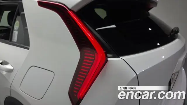 Kia Niro 2022 — Photo 12/31