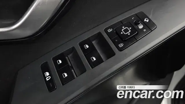 Kia Niro 2022 — Photo 7/31
