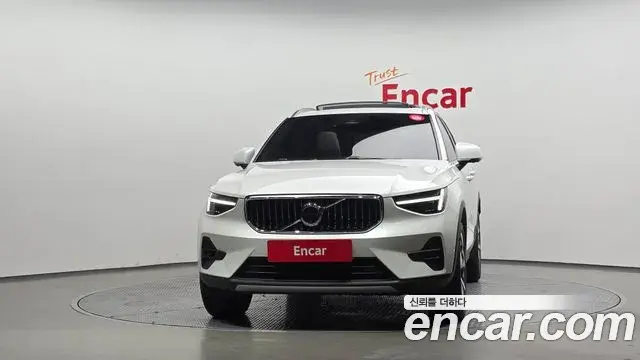 Volvo XC40 2024 — Şəkil 18/20