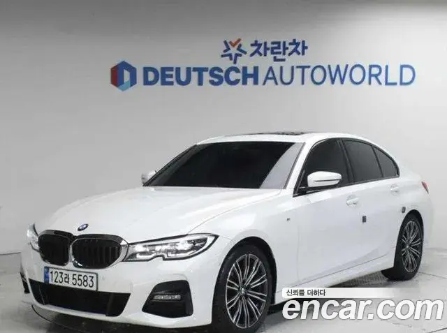 BMW 3 Series 2022 — Photo 8/20