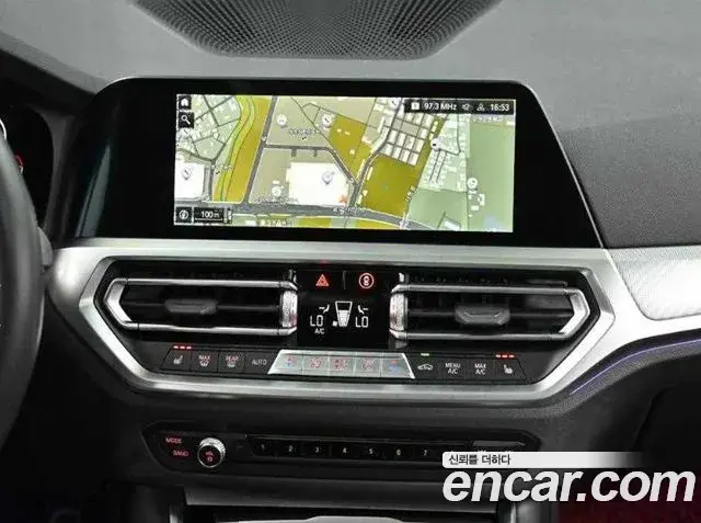 BMW 3 Series 2022 — Photo 10/20