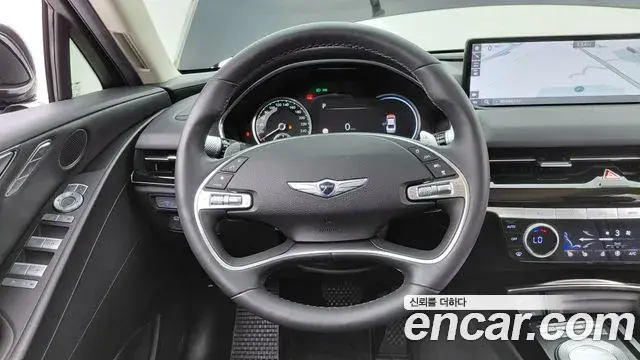 Genesis G80 2022 — Photo 15/20