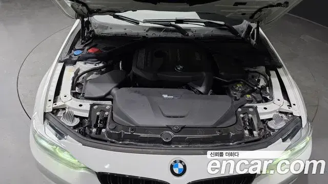 BMW 4 Series 2019 — Фото 6/20