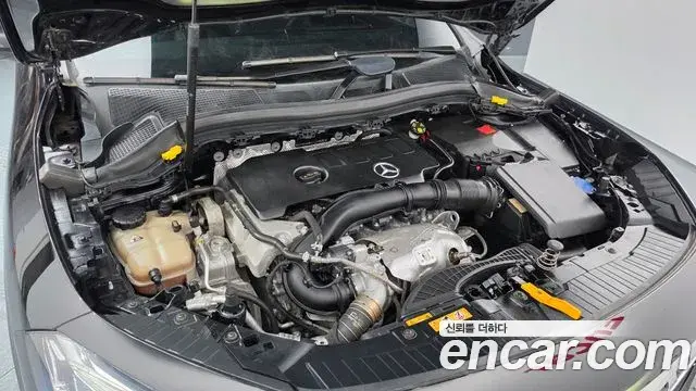 Mercedes-Benz GLA-Class 2020 — Фото 6/20