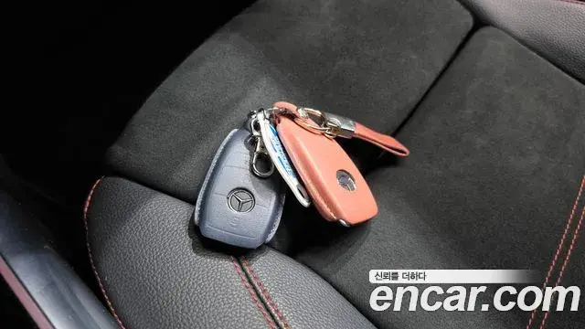 Mercedes-Benz GLA-Class 2020 — Фото 18/20