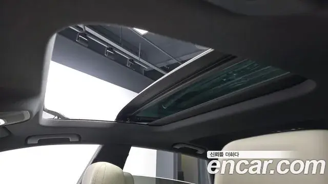 Audi A7 2022 — Şəkil 8/32