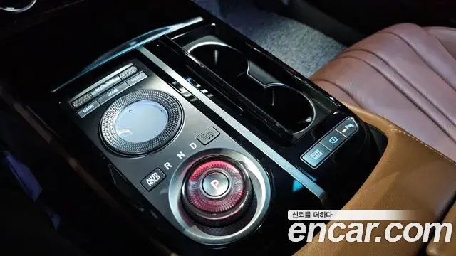 Genesis G80 2020 — Şəkil 32/34