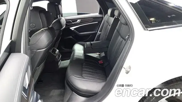 Audi A6 2025 — Фото 12/20