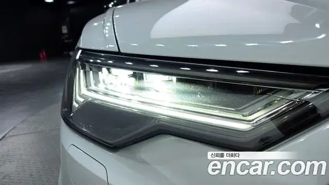 Audi A6 2025 — Şəkil 33/35