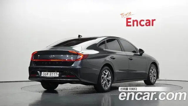 Hyundai Sonata 2019 — Фото 2/20